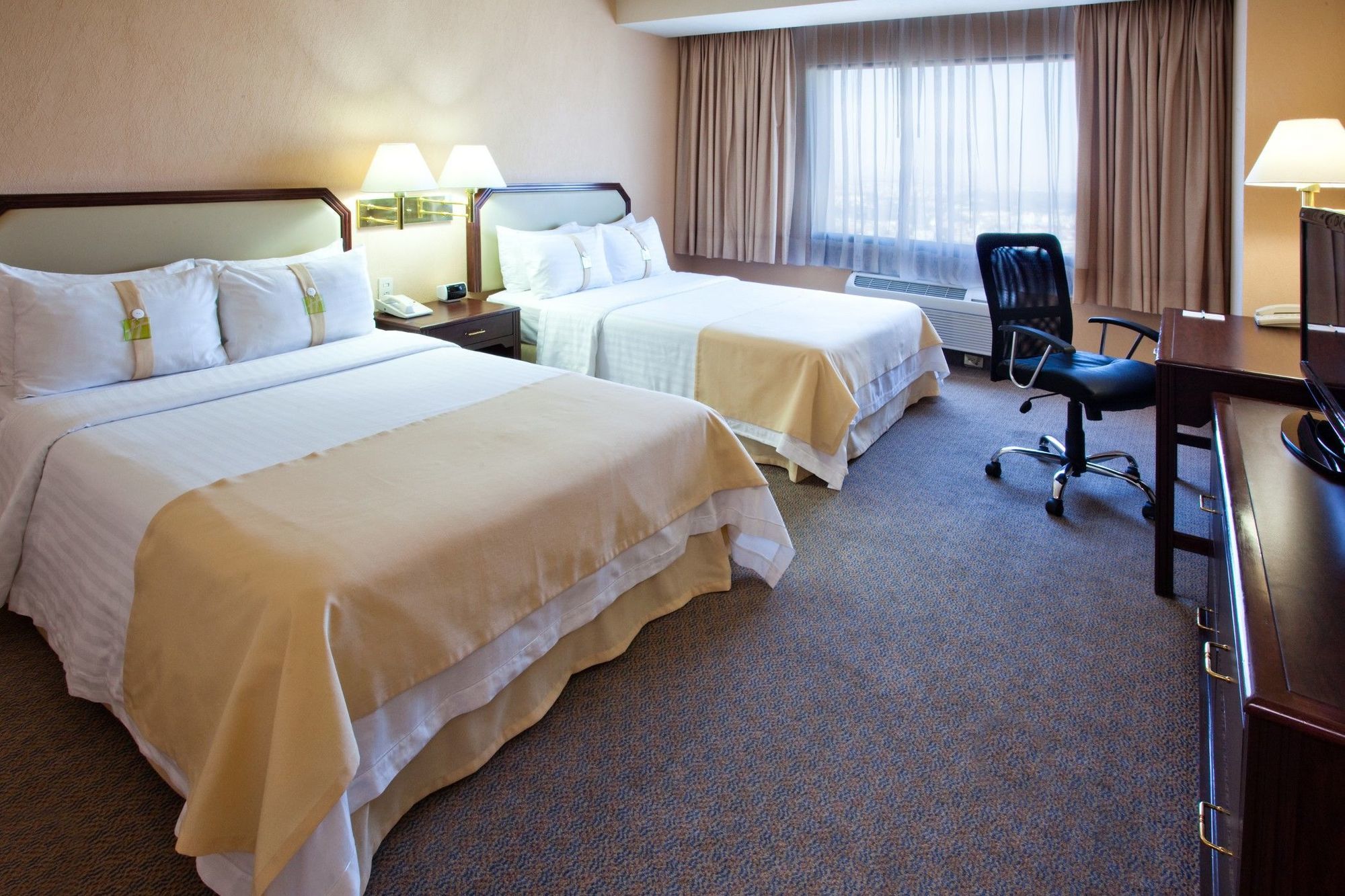 Holiday Inn Puebla La Noria By Ihg Pokoj fotografie